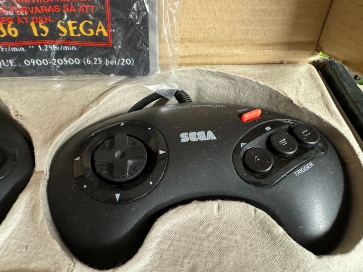 Sega Mega Drive II Console [Complete] - Sega Mega Drive Hardware - 6